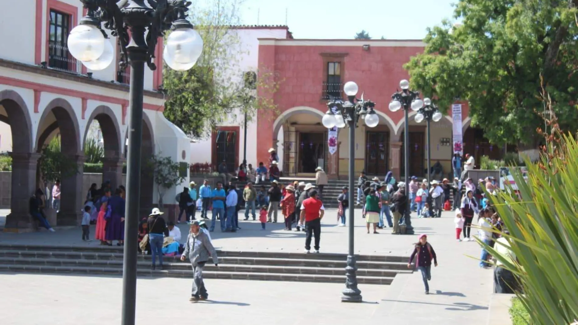 Manifestantes argumentaron discriminación por parte de la autoridad auxiliar. Foto Cortesía manifestantes.